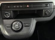 Peugeot Traveller 42