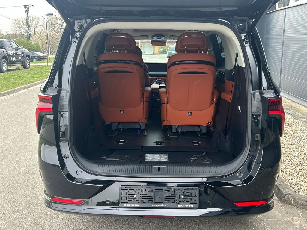 Dongfeng Ostatní MPV 1,5 l 255 kw