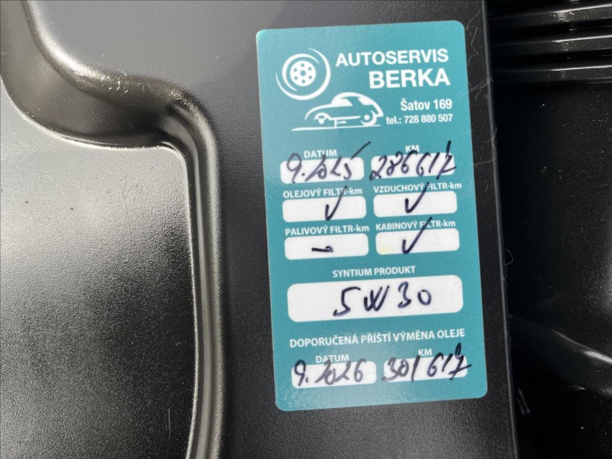 Mercedes-Benz Vito MPV 2,1 l 140 kw