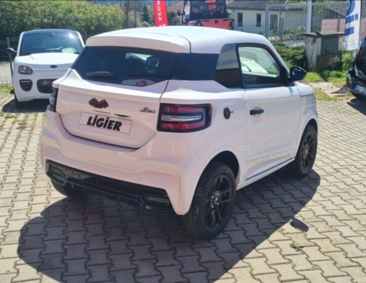 Ligier JS 50 Hatchback 499,0 6 kw