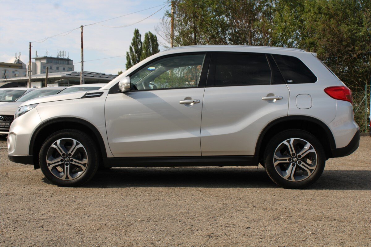 Suzuki Vitara SUV / Terénní 1,6 l 88 kw