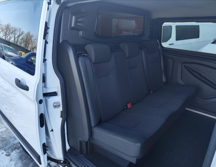 Ford Transit Custom Kombi 2,0 l 96 kw