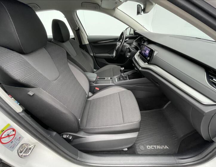 Škoda Octavia 19