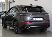 DS Automobiles DS7 Crossback SUV / Terénní 1,6 l 221 kw