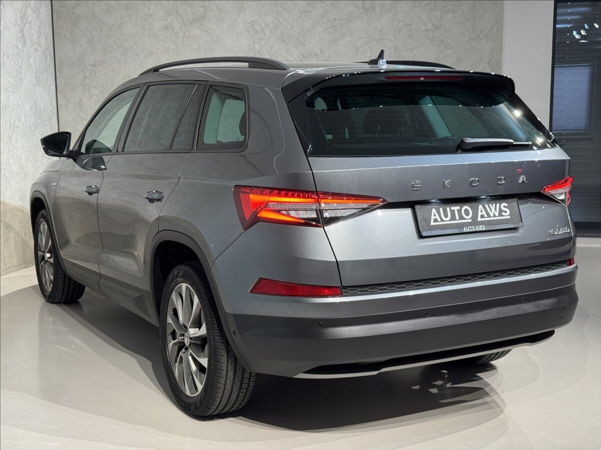 Škoda Kodiaq SUV / Terénní 1,5 l 110 kw
