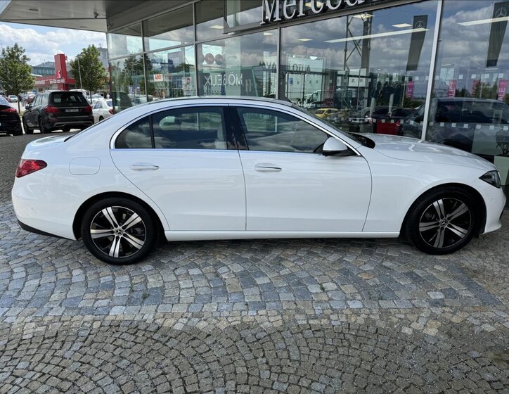 Mercedes-Benz Třídy C 22