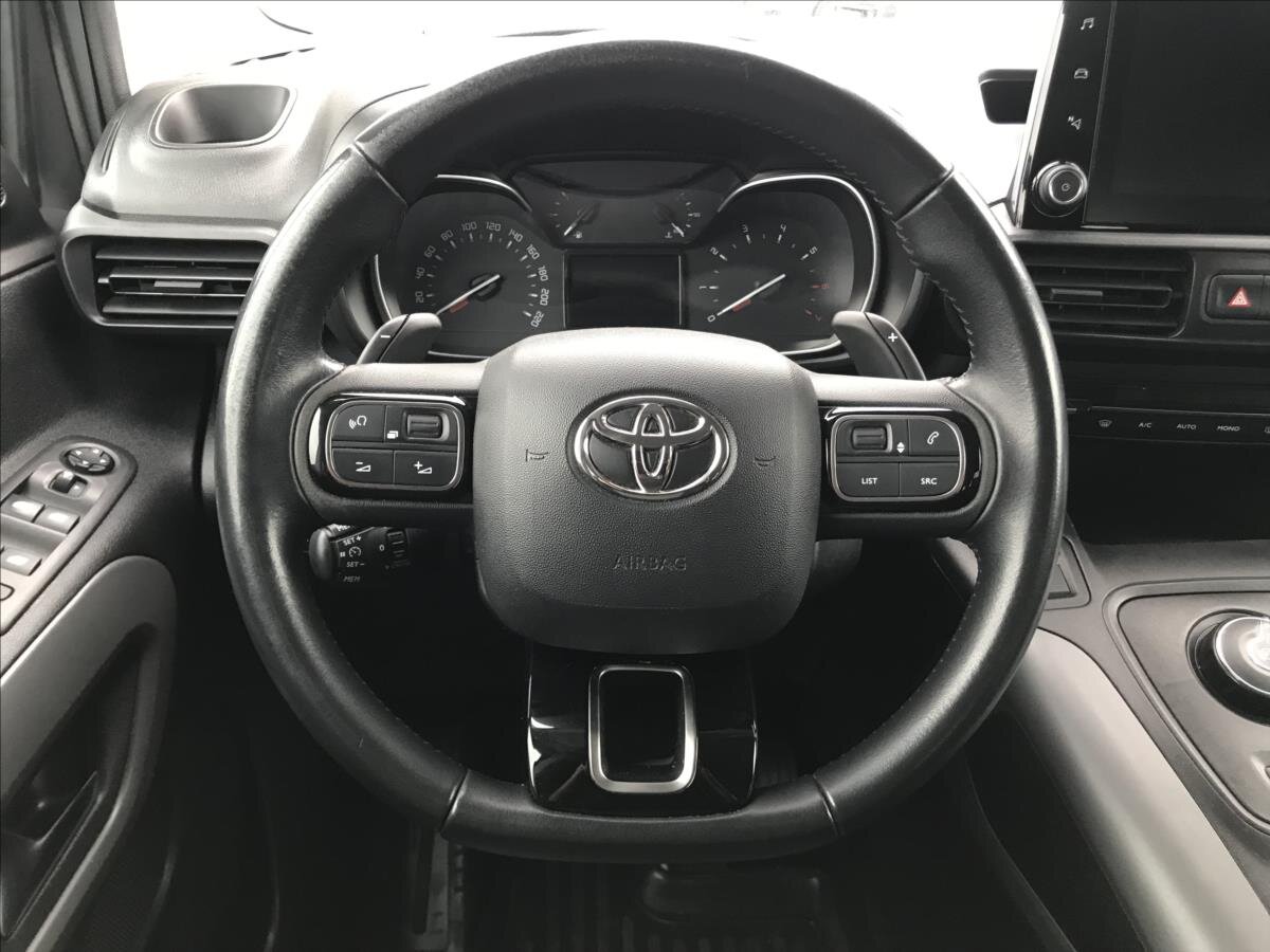 Toyota ProAce City Verso Kombi 1,5 l 96 kw