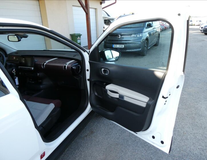 Citroën C4 Cactus Hatchback 1,5 l 75 kw