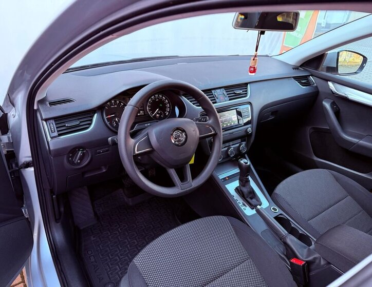 Škoda Octavia 13