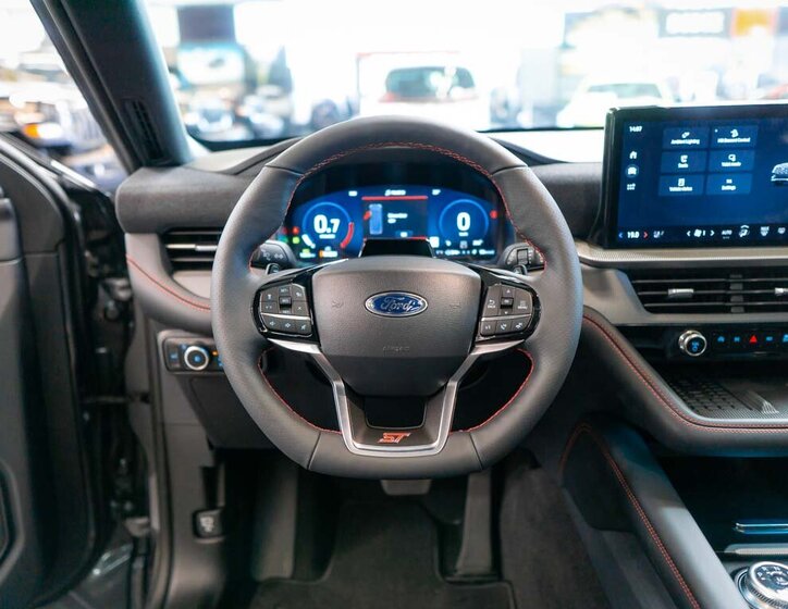Ford Explorer SUV / Terénní 3,0 l 298 kw
