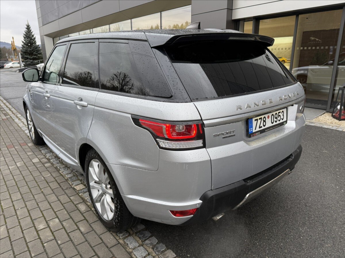 Land Rover Range Rover Sport SUV 4,4 l 250 kw