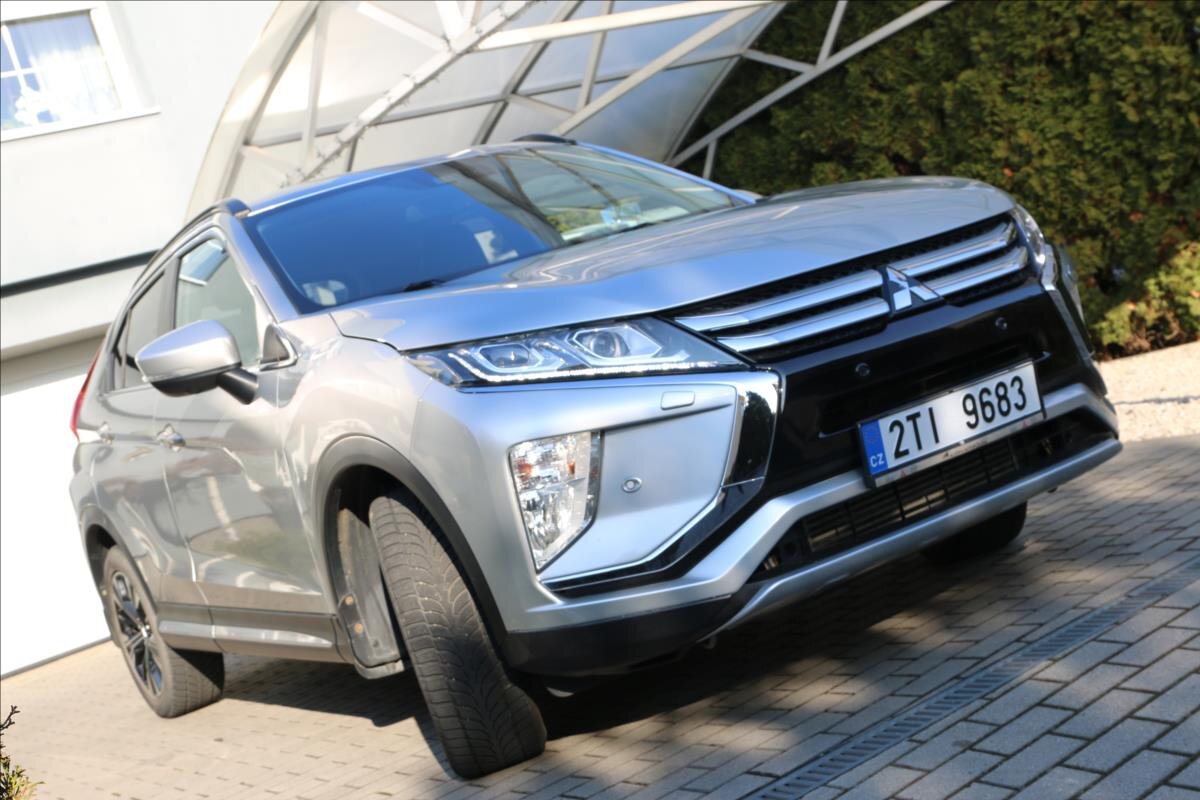 Mitsubishi Eclipse Cross Kombi 1,5 l 120 kw