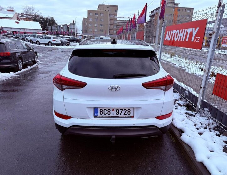 Hyundai Tucson 8