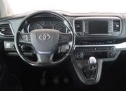 Toyota ProAce 17