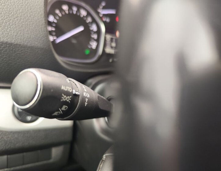 Peugeot Traveller 31