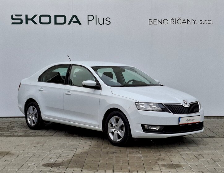 Škoda Rapid 9