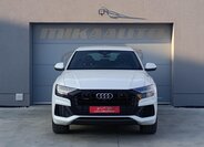 Audi Q8 SUV / Terénní 3,0 l 210 kw