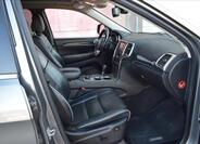 Jeep Grand Cherokee 19