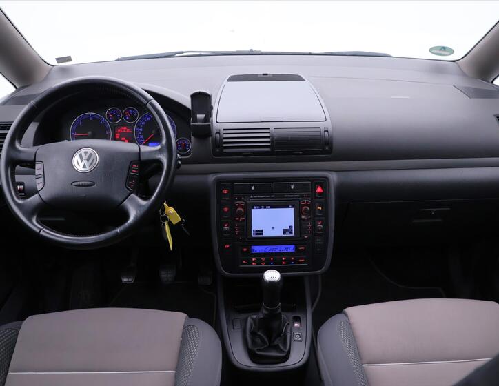 Volkswagen Sharan 33