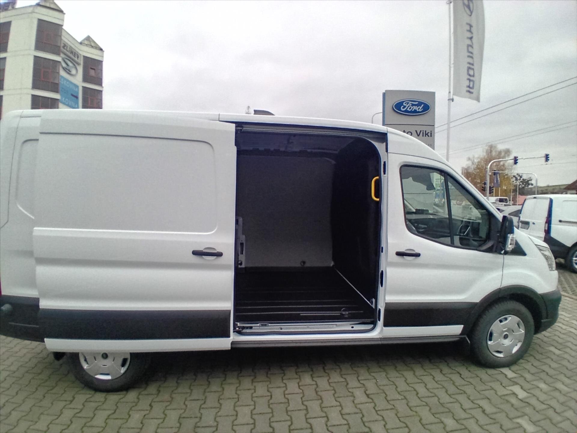 Ford Transit VAN-Minibus 2,0 l 96 kw