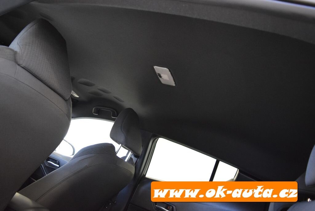 Toyota C-HR Hatchback 1,8 l 0