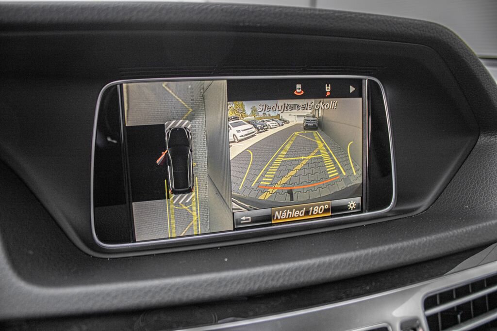 Mercedes-Benz Třídy E Kombi 3,0 l 190 kw