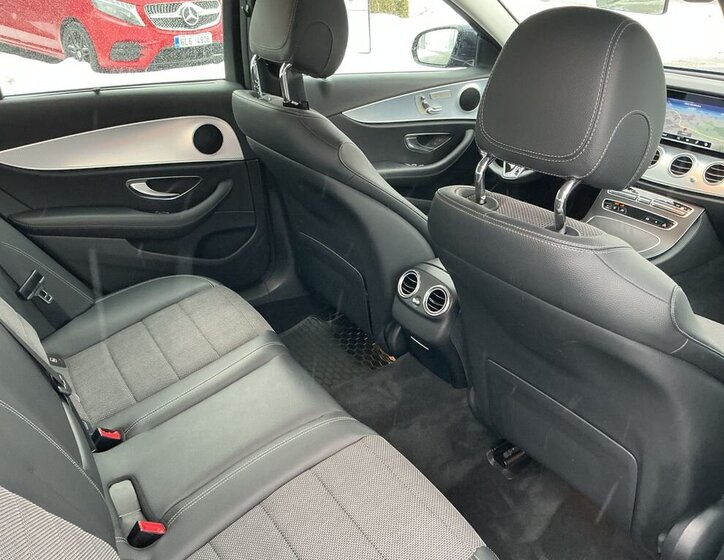 Mercedes-Benz Třídy E Kombi 2,0 l 143 kw