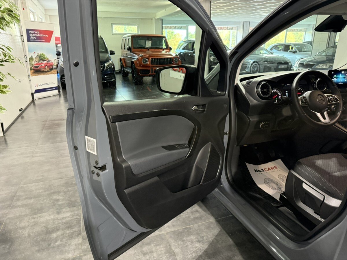 Mercedes-Benz Citan Skříň 1,5 l 85 kw