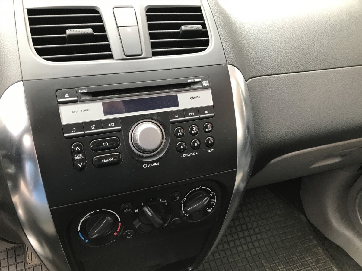 Suzuki SX4 Hatchback 1,6 l 79 kw