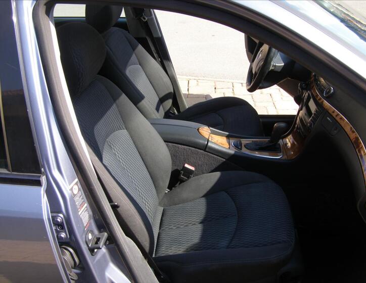 Mercedes-Benz Třídy E 24