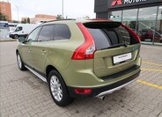 Volvo XC60 6