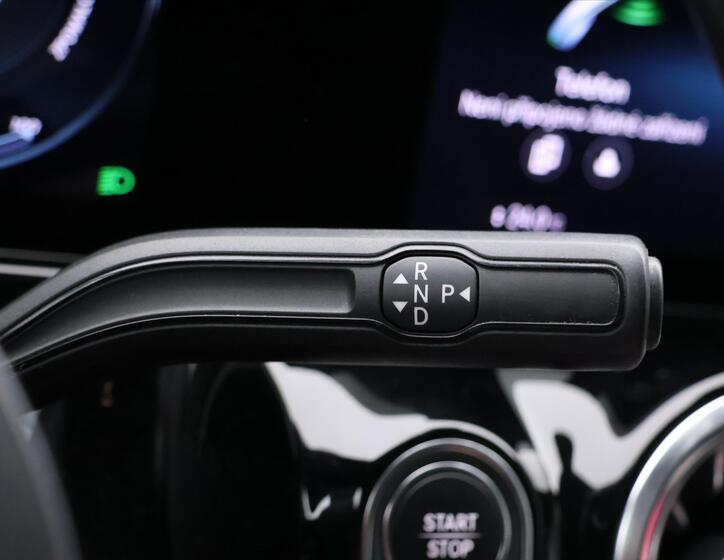 Mercedes-Benz EQA 24