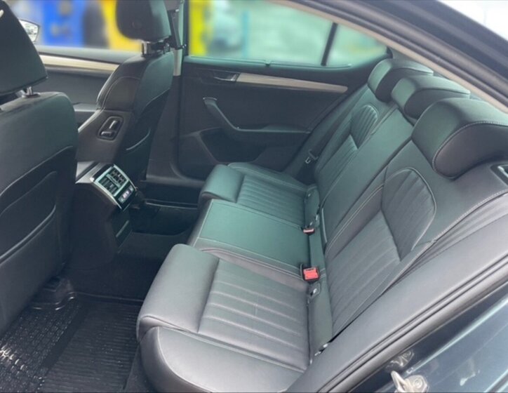 Škoda Superb Liftback 2,0 l 110 kw