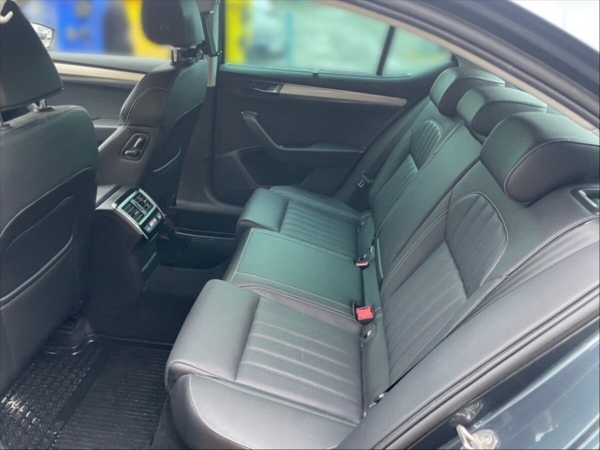 Škoda Superb Liftback 2,0 l 110 kw