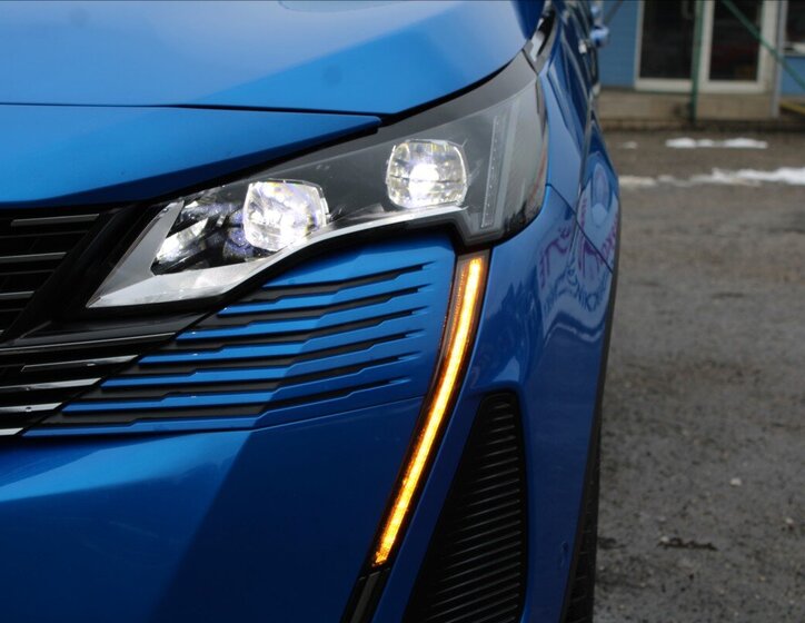 Peugeot 3008 SUV 1,5 l 96 kw