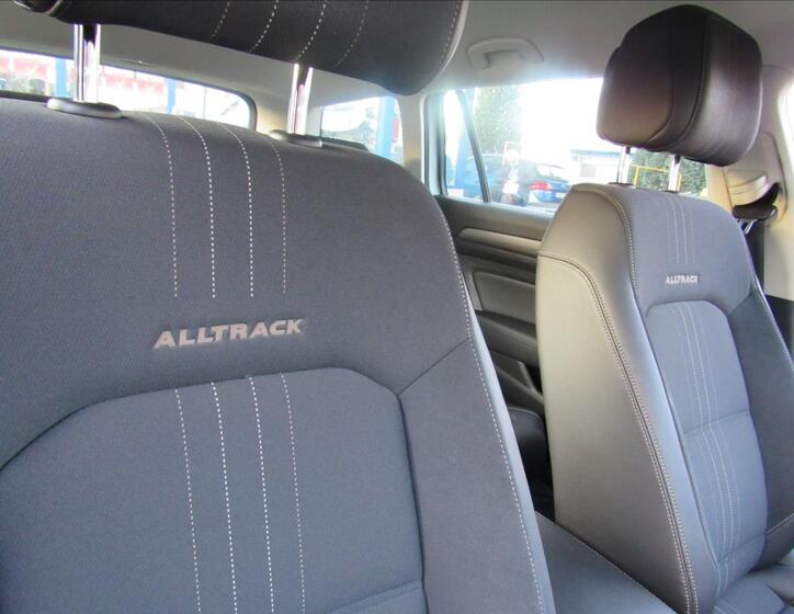 Volkswagen Passat 32