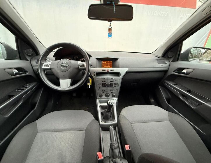 Opel Astra 15