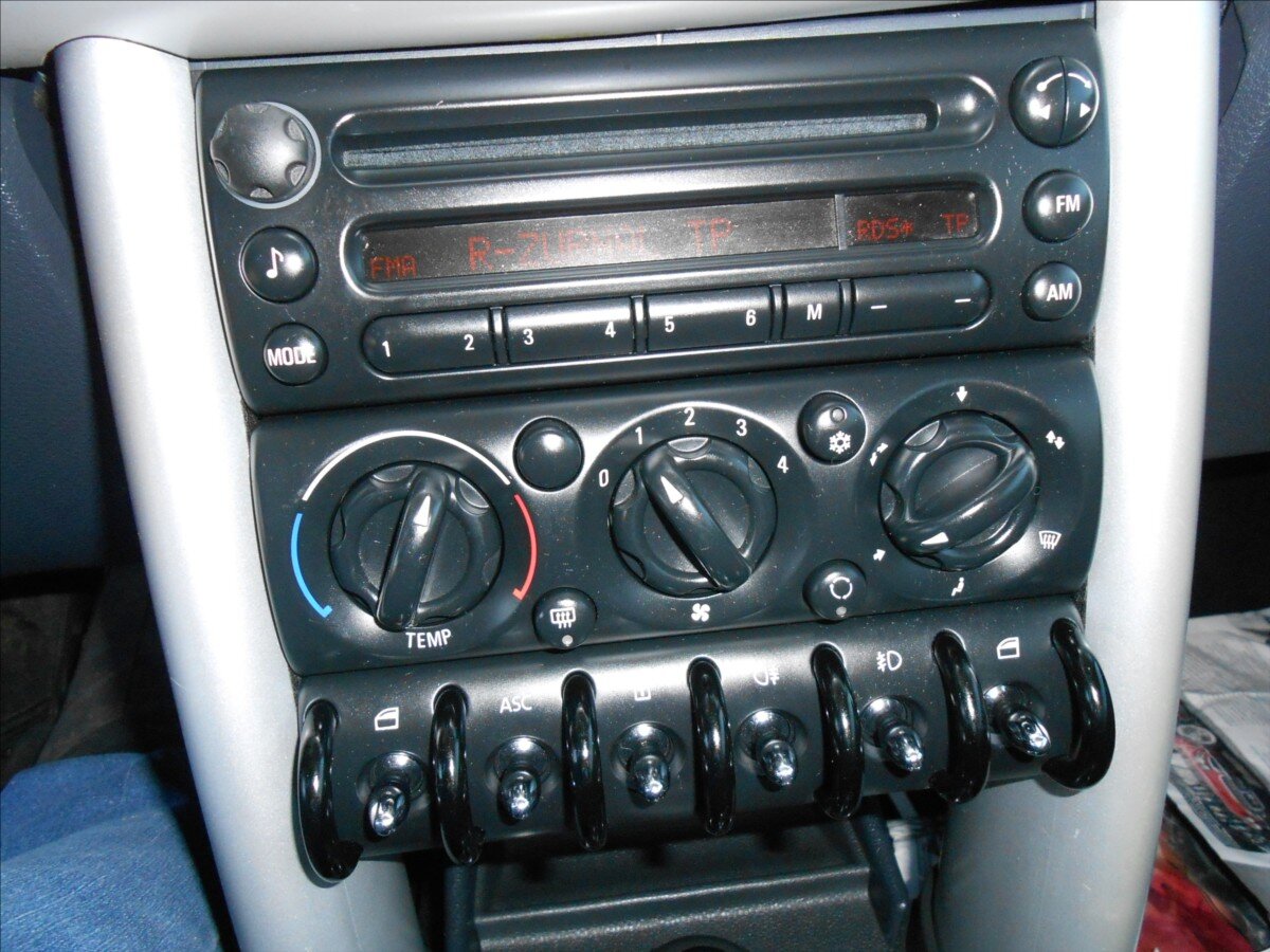 Mini One Hatchback 1,6 l 66 kw