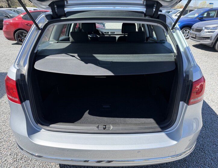 Volkswagen Passat Kombi 2,0 l 103 kw