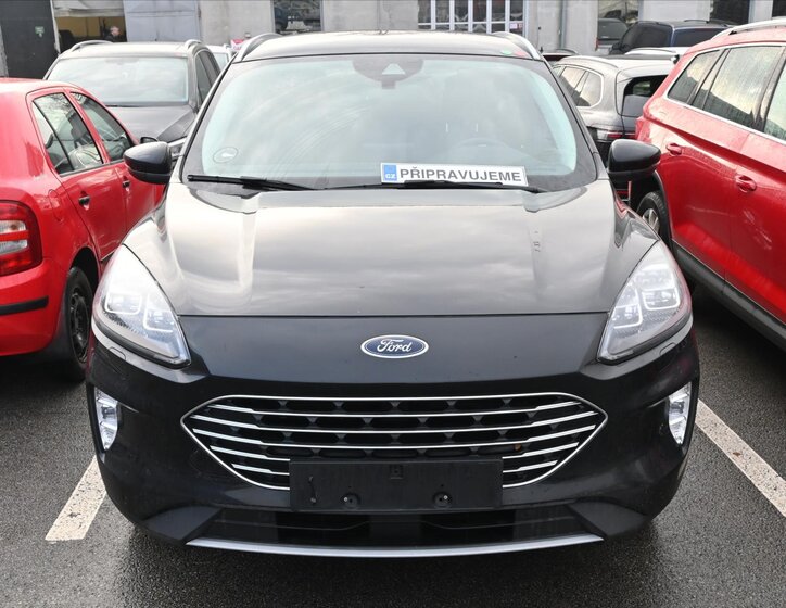 Ford Kuga 1