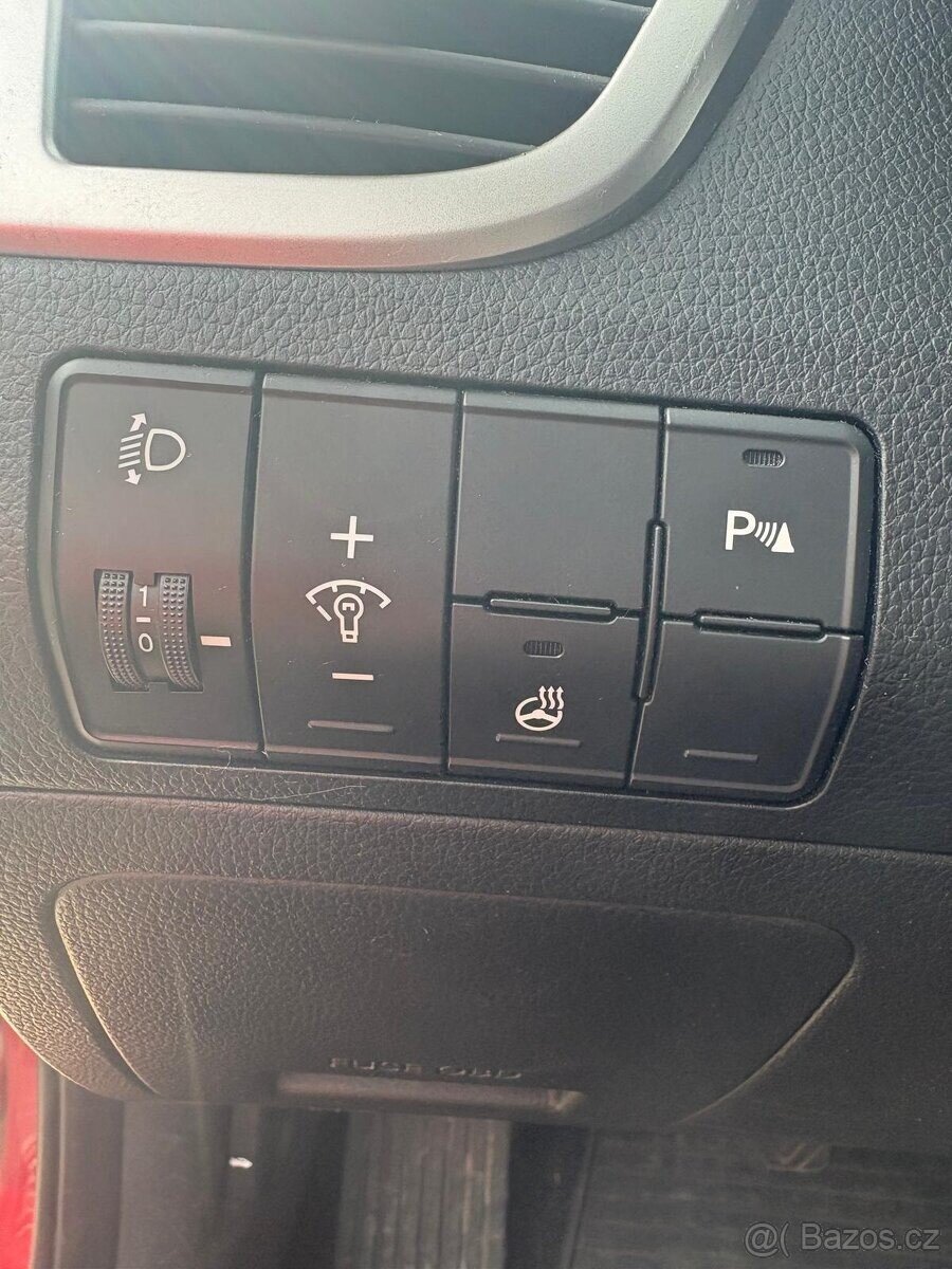 Hyundai i30 Kombi 0,0 73 kw