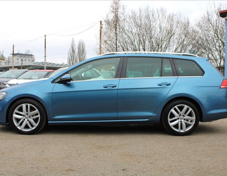 Volkswagen Golf 8