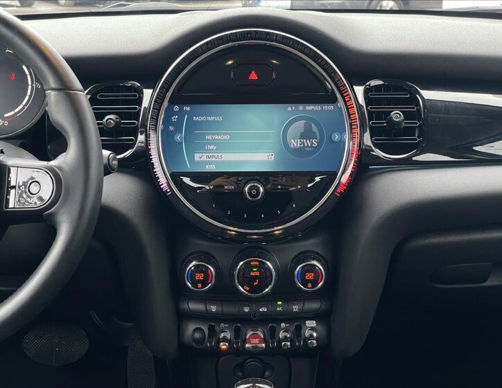 Mini Cooper Hatchback 1,5 l 100 kw