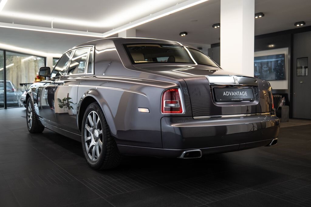 Rolls-Royce Phantom Sedan 6,7 l 338 kw