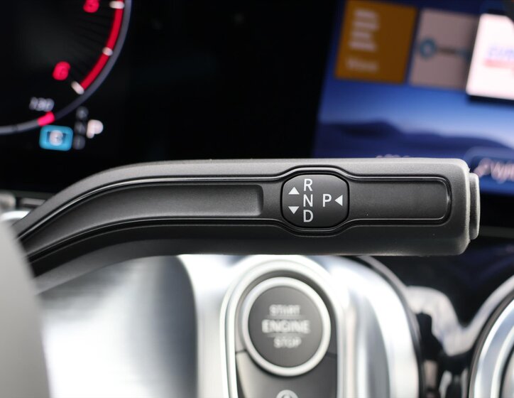 Mercedes-Benz GLB 28