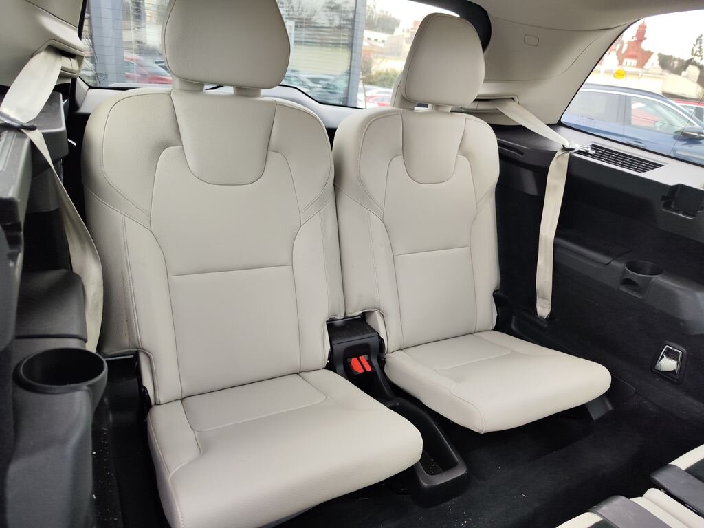 Volvo XC90 SUV 2,0 l 173 kw