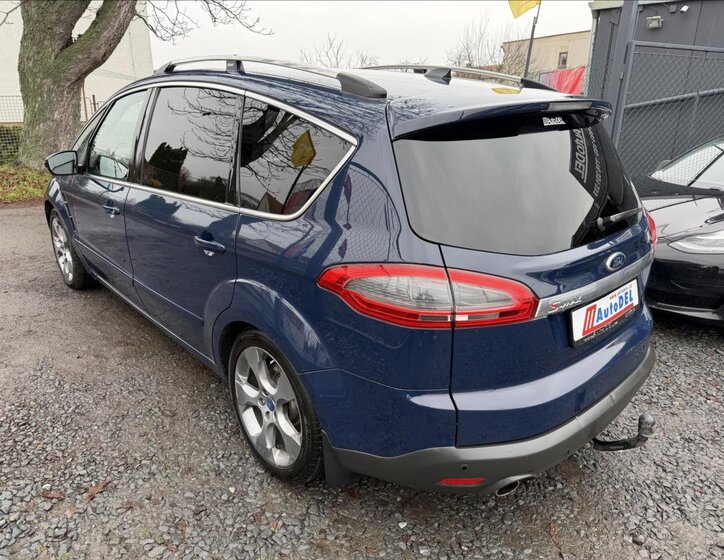 Ford S-MAX 3