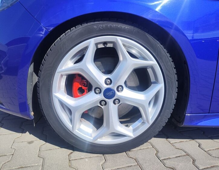 Ford Focus Kombi 2,0 l 218 kw