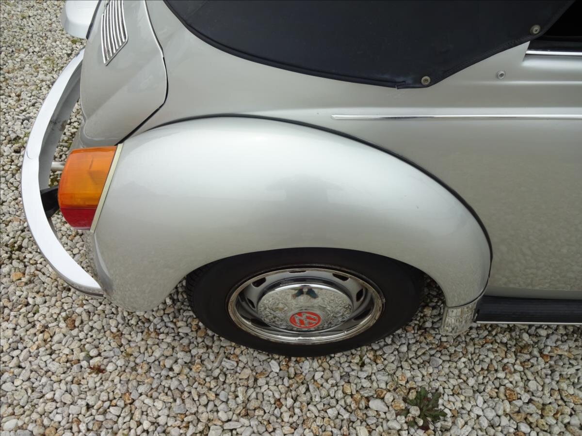 Volkswagen Ostatní Kabriolet 1,2 l 25 kw