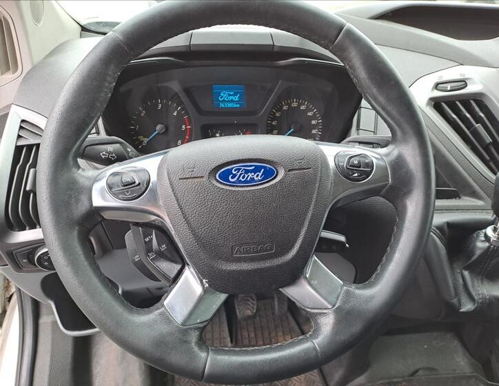 Ford Transit Custom 8
